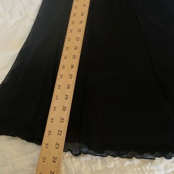 Laureate Lined Black Skirt Size Small Ruffled Hem Elastic Waist NWOT - Picture 4 of 6
